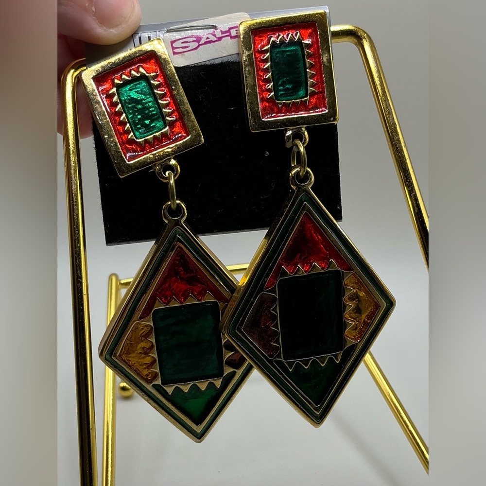 A Rare Vintage Pair Of The Wild Pair Wild Things 90’s Dangle Clip earrin…